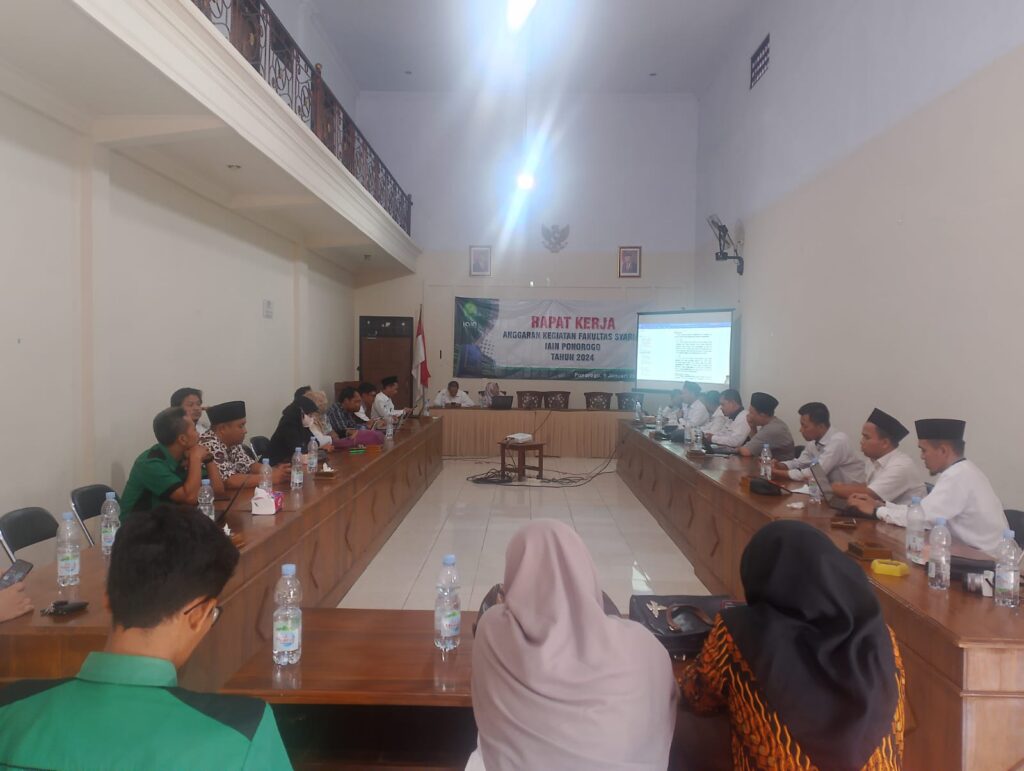 Fakultas Syariah Laksanakan Rapat Kerja Anggaran Kegiatan Tahun 2024 ...